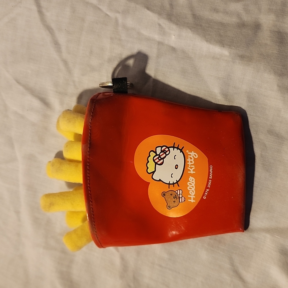 1976,2003 sanrio Hello Kitty coin purse